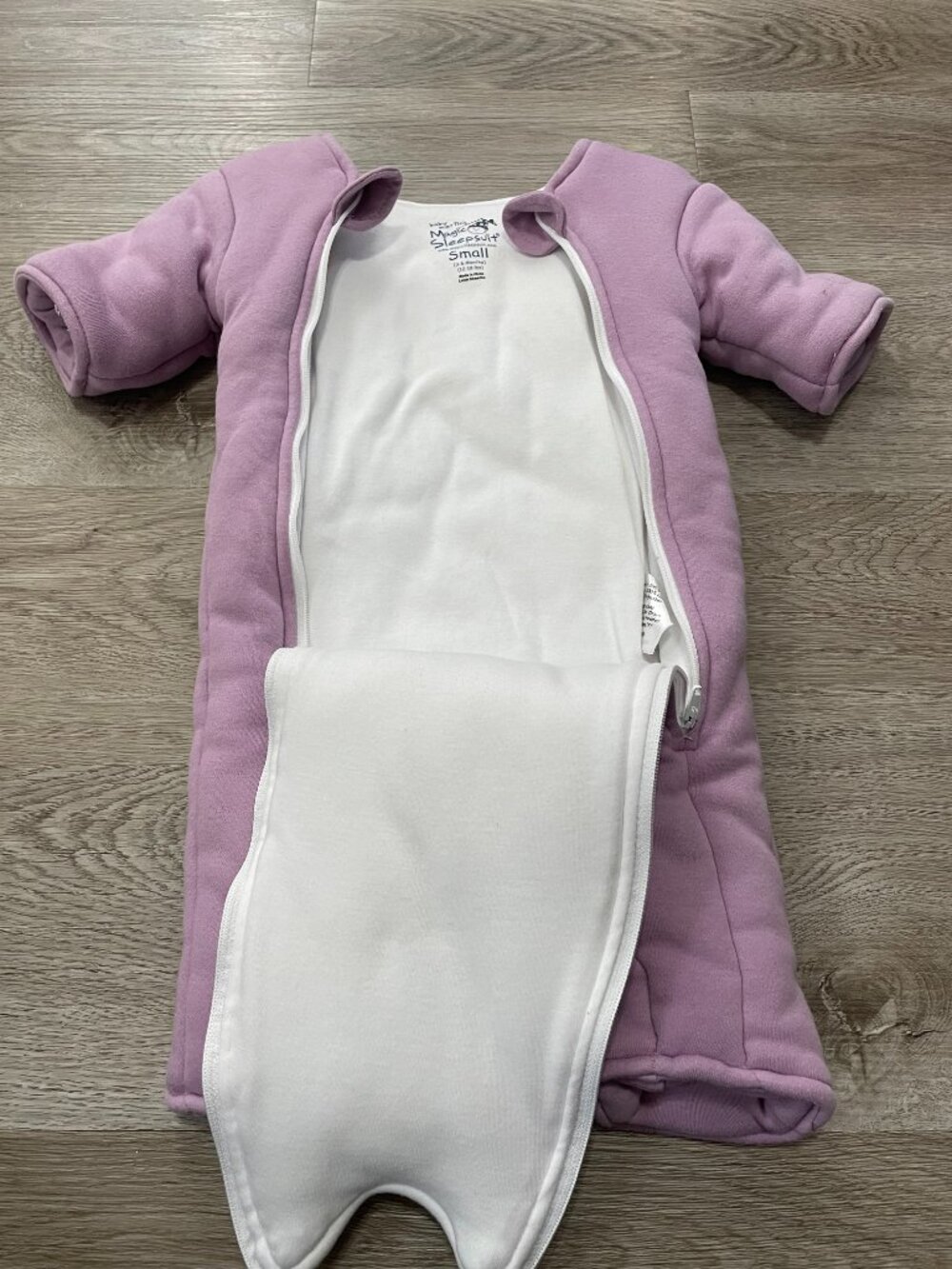 Sleepsuit - Picture 10 of 12